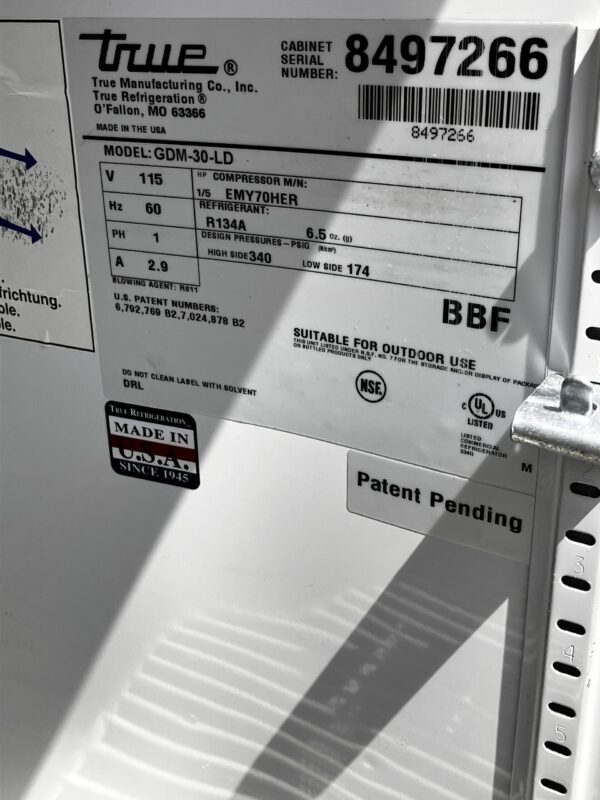 True Refrigeration GDM-30-LD (pssid:  TRUE BEV-BLK-1)