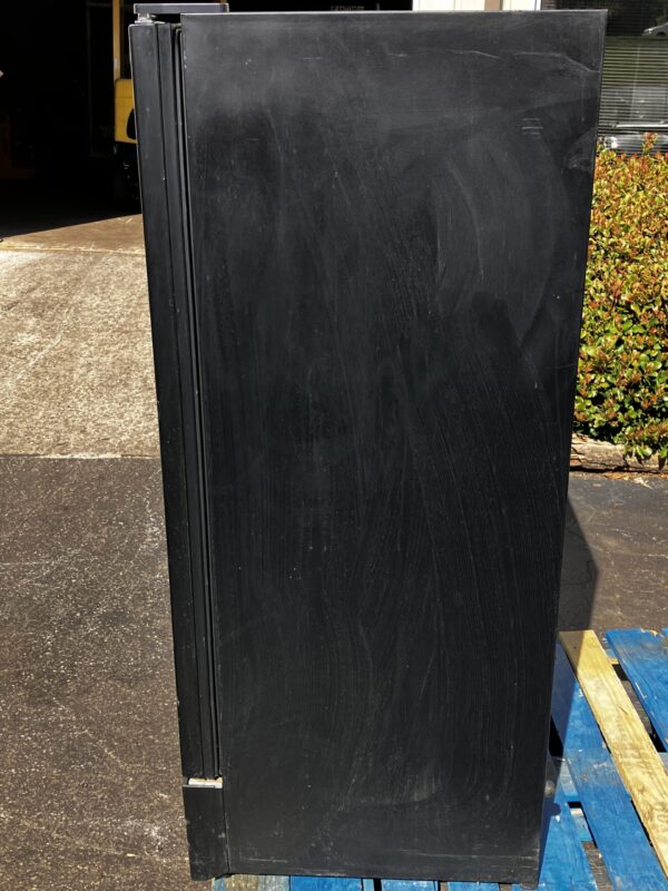 True Refrigeration GDM-30-LD (pssid:  TRUE BEV-BLK-4)