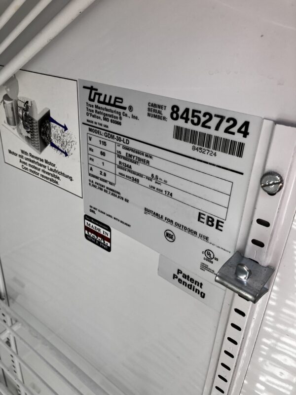 True Refrigeration GDM-30-LD (pssid:  TRUE BEV-BLK-4)